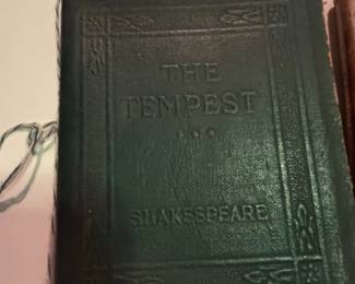 Little Leather Library Shakespeare Collection The Tempest Hamlet Knickerbocker Publisher second image