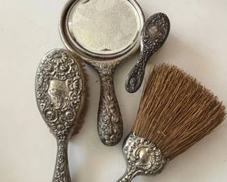Victorian Sterling Silver Vanity Set with Floral Repouss and Crest second image