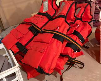 Set of Commercial/Industrial Life Vests