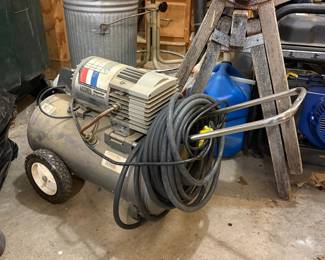 Campbell Hausfeld Power Pal Air Compressor
