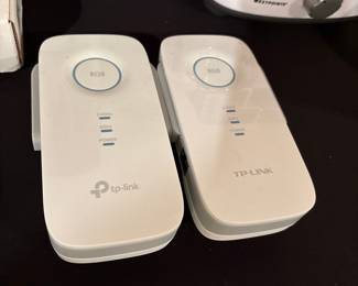 TP-Link AC1750 / AC1900 / AC2600 Wi-Fi Range Extender (2-Pack)