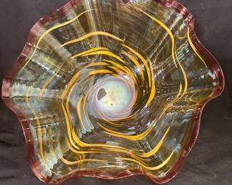 Handblown Ruffle Art Glass Bowl