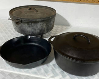 Lot 59: Cast Iron Cook Ware
