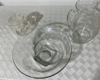 Lot 54: Glass Bowl and 2 Pitchers