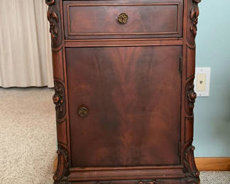 Lot 3: Two Antique Chinese Chippendale Style small Cabinets