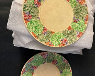 Lot 78: 8 Coalport England decorative ceramic plates with floral border
