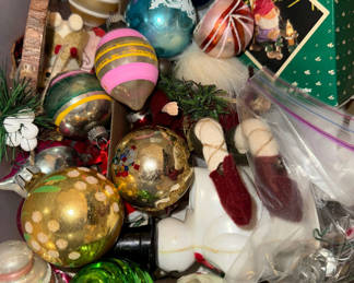 Lot 45: Assorted Christmas Ornaments and Bead Garlands