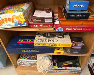 Lot 81: Boxed board games and activity kits