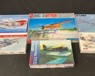 Model  Hobby Craft, ICM, Otter, Goose,  Friends