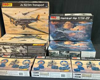 Revell Model Kits feat. Ju 52 Transport