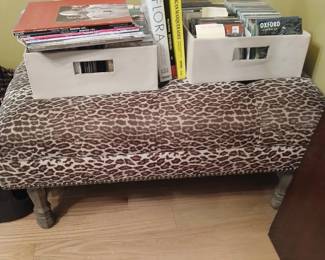 LEOPARD OTTOMAN