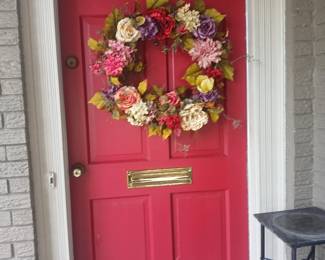 LARGE FLORAL WREATH