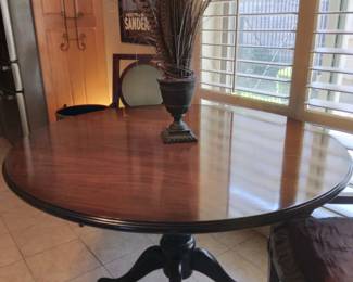 VINTAGE ROUND DINING TABLE