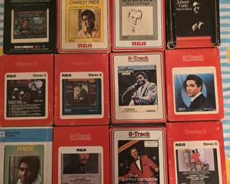 Johnny Cash, Eddie Rabbitt, Charlie Pride, Elvis Presley, Jim Reeves