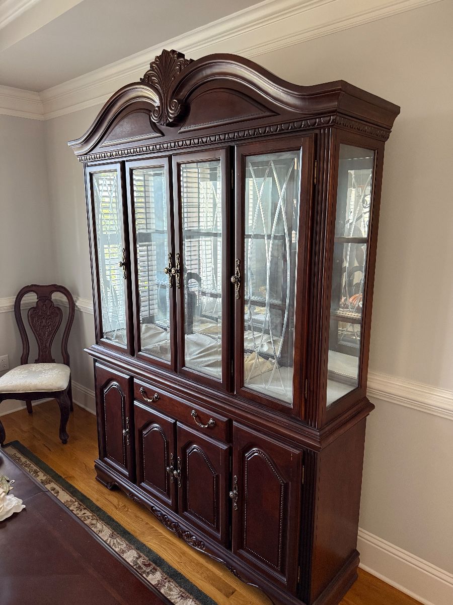 China Cabinet 