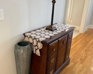 Three Drawer dresser (cherry), Grey floor vase, Bellcord Buffet Lamp