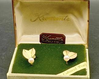 Cultured Pearl Screw Back Earrings Krementz Vintage