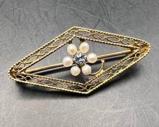 10K Gold Flower Brooch with Seed Pearls — Fine Jewelry