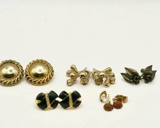 Vintage Screw Back And Clip On Earring Lot