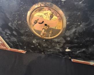Vintage French Art Deco mantel clock