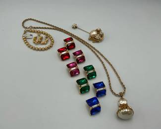 Jewel Tone Clip Earrings with Faux Pearl Pendant Necklace