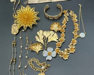 Gold Tone Floral Jewelry Lot Necklaces Bracelets Brooch Mixed