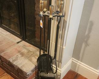 Fireplace tool set