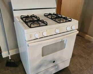 Gas stove