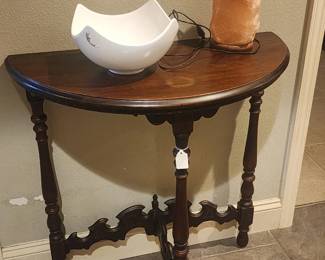 Half table