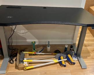 Desk with Power