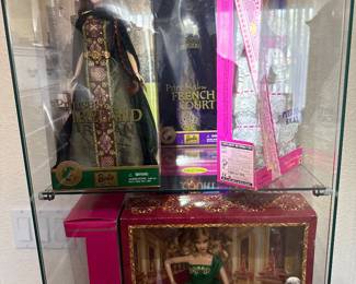 2011 holiday Barbie