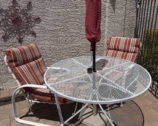 Outdoor patio set