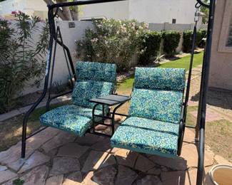 Outdoor swing
