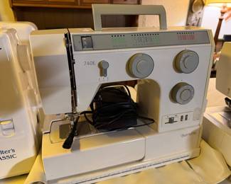 Bernette Sewing Machine