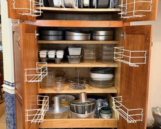 Baking pans and muffin tins