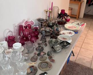 Candle holders, glassware, figurines