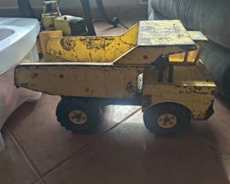 Vintage Tonka truck 