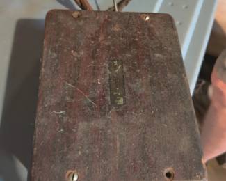 Box to scissor phone