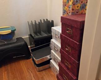 Photo and card boxes filers