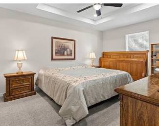 King size bed