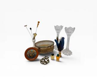 65 VanityDecorGroupwPerfumeBottlesCrystalVasesTrinketBox