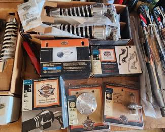 HARLEY DAVIDON MOTORCYCLE PARTS