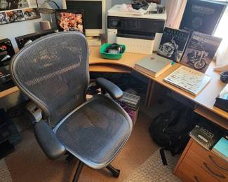 COMPUTER CHAIR NOT AVAILABLE 