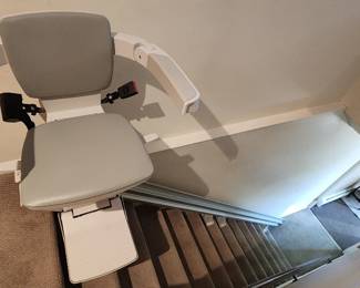 Bruno Elan Stair Lift SRE 3050 STAIRLIFT
