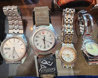 SEIKO WATCH SWISS ARMY WATCH MENS WOMANS