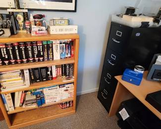 BOOKS BOOK CASE SAFE DVD CD