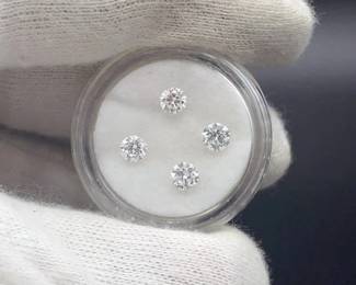 1.00 Carat Total Weight Lab-Grown Diamond Matched Set