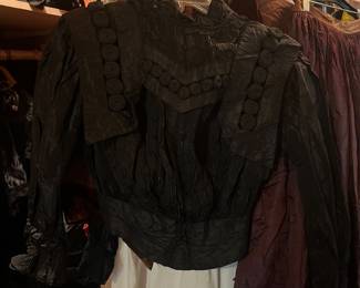 Victorian Top