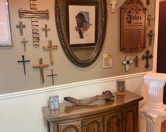 Console cabinet