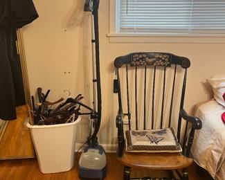 Wooden rocker, steamer